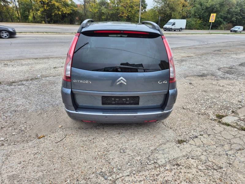 Citroen C4 Picasso 2.0i GAS, 140k.s., снимка 6 - Автомобили и джипове - 52085559