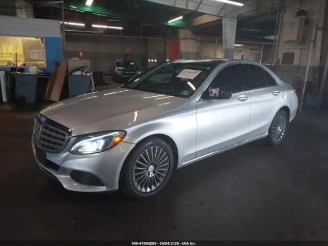 Mercedes-Benz C 300  - изображение 4