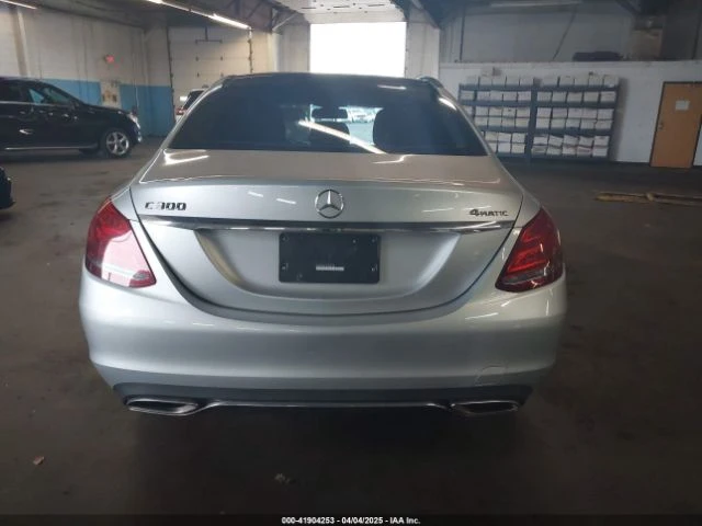 Mercedes-Benz C 300  - изображение 2