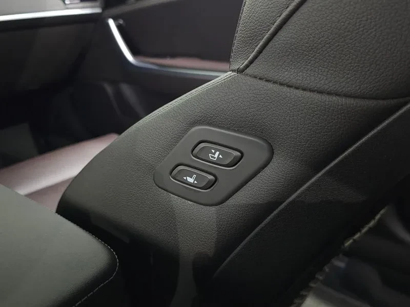 Kia Stinger 2.2 Diesel 2Wd Platinum, снимка 16 - Автомобили и джипове - 55900017