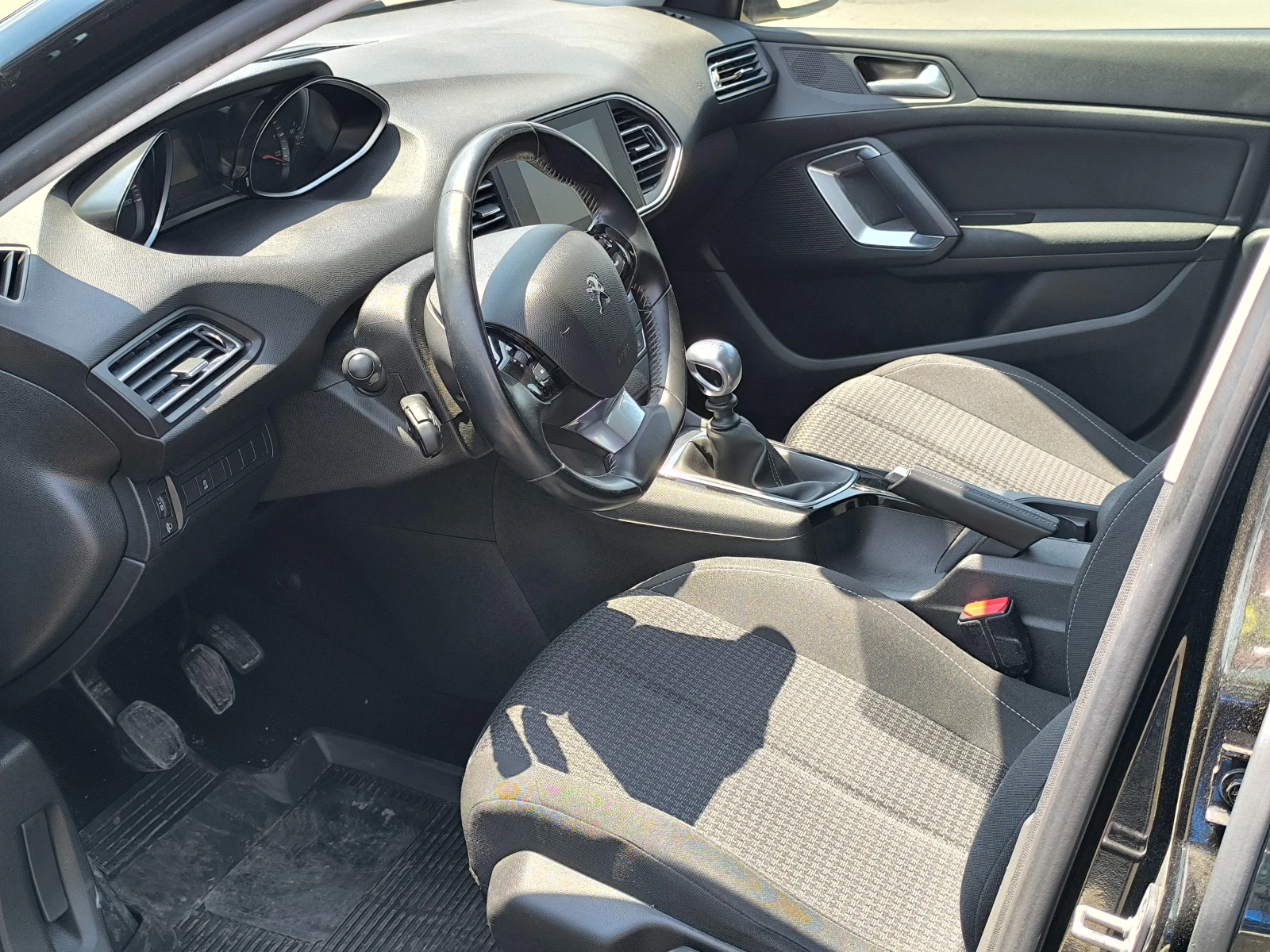 Peugeot 308 1.5 HDI/от БГ - изображение 9
