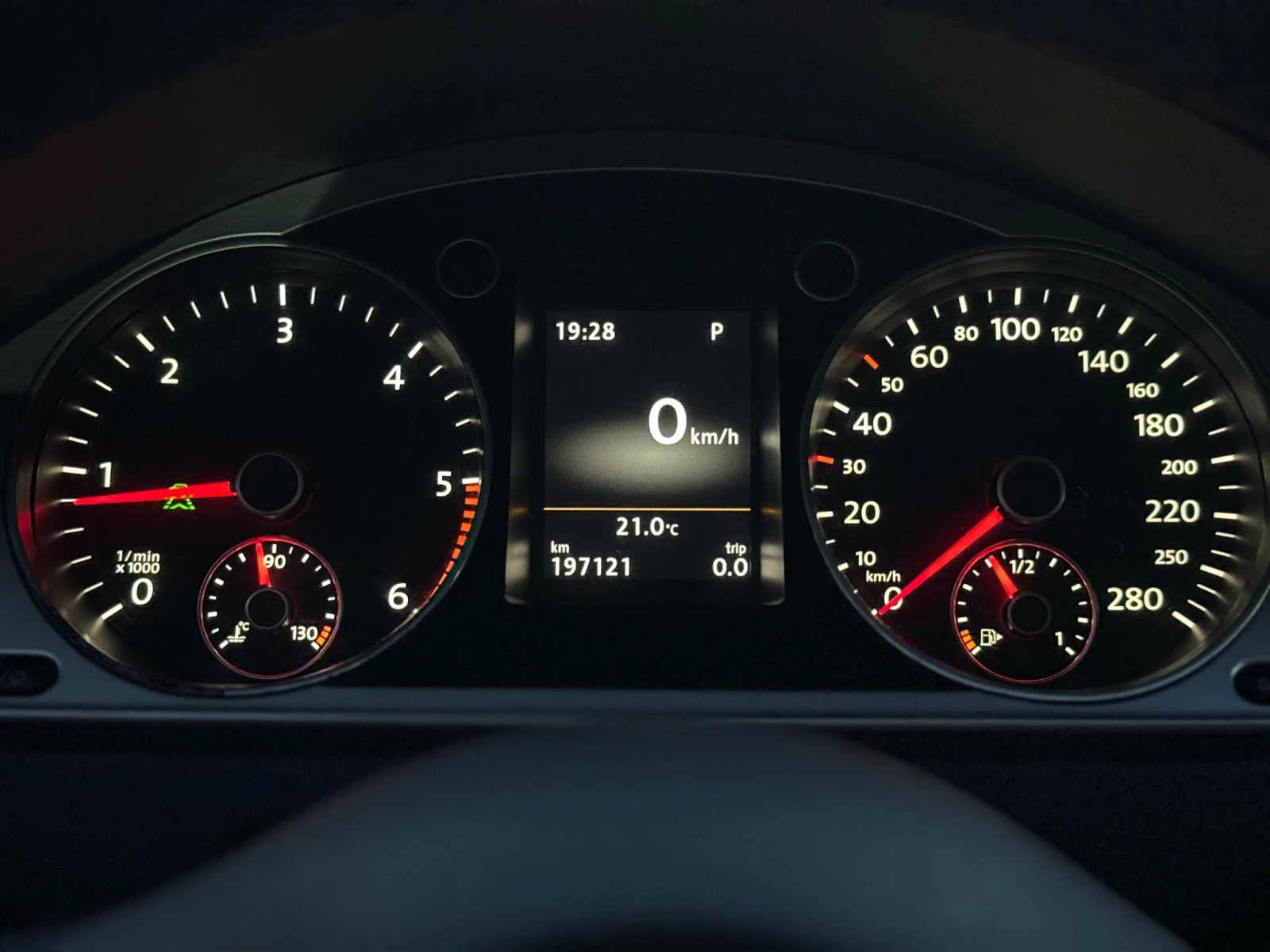 VW CC 2.0 TDI R-Line 4Motion/DSG/DISTRONIC/LED/Kamera | Mobile.bg   13