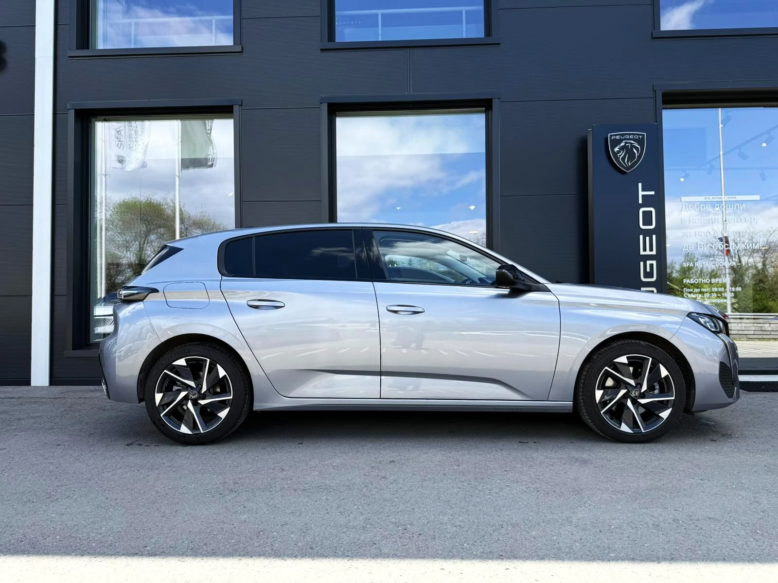 Peugeot 308 ALLURE 1, 5 BlueHDi 130 EAT8 EURO 6.4 - изображение 2