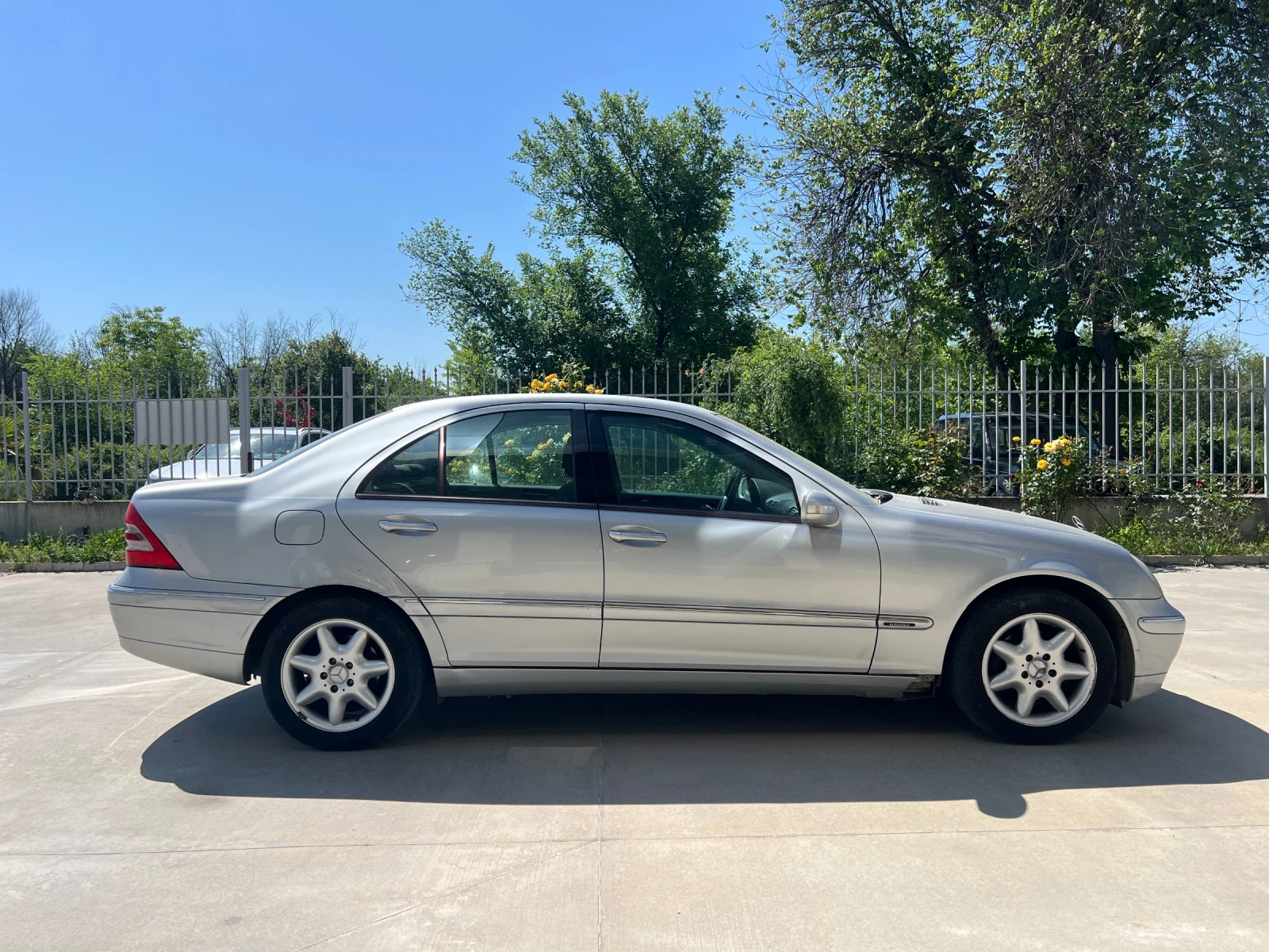Mercedes-Benz C 220 CDI - изображение 4