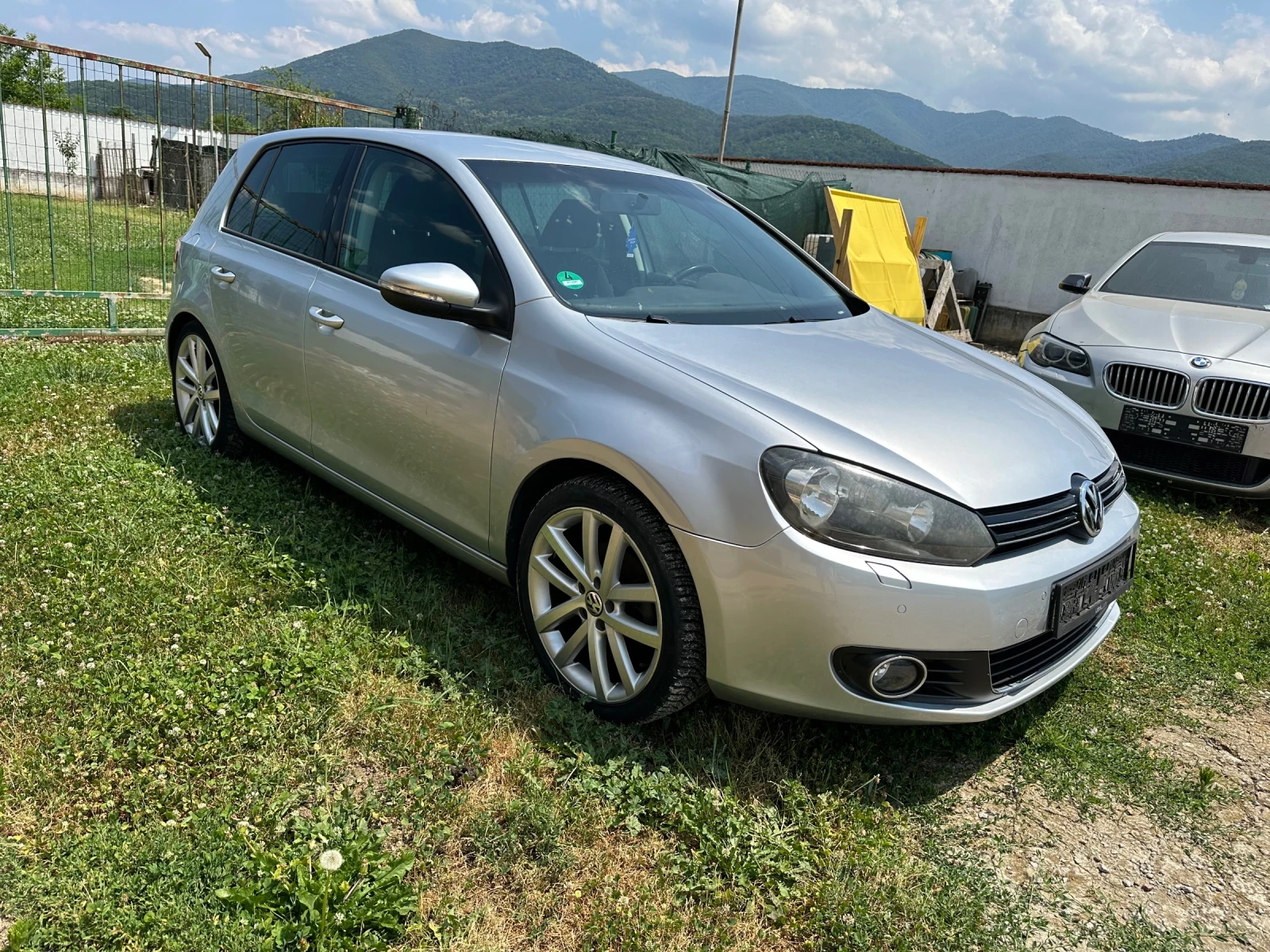 VW Golf Голф 6  АВТОМАТИК - изображение 2