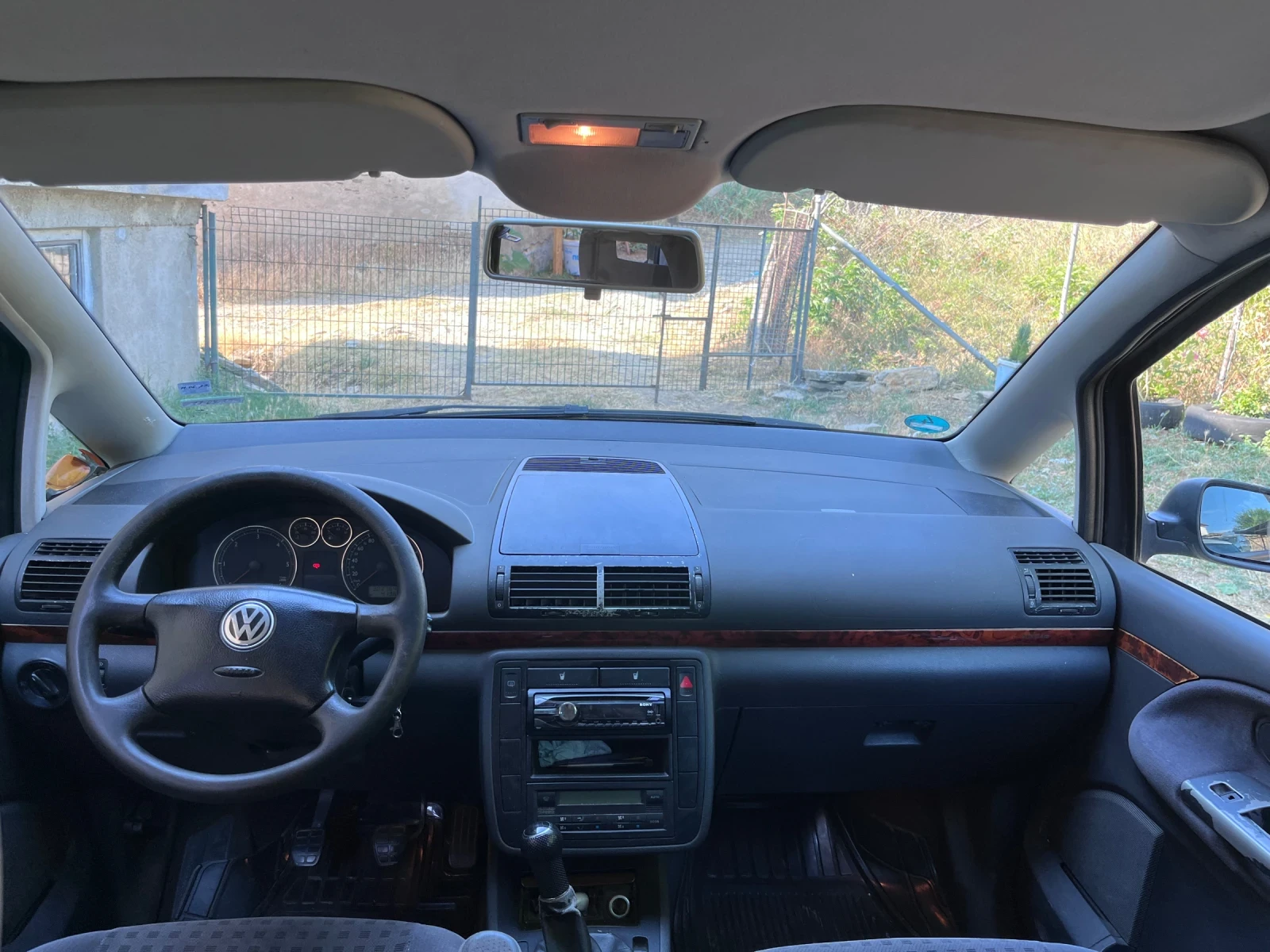 VW Sharan  - изображение 2