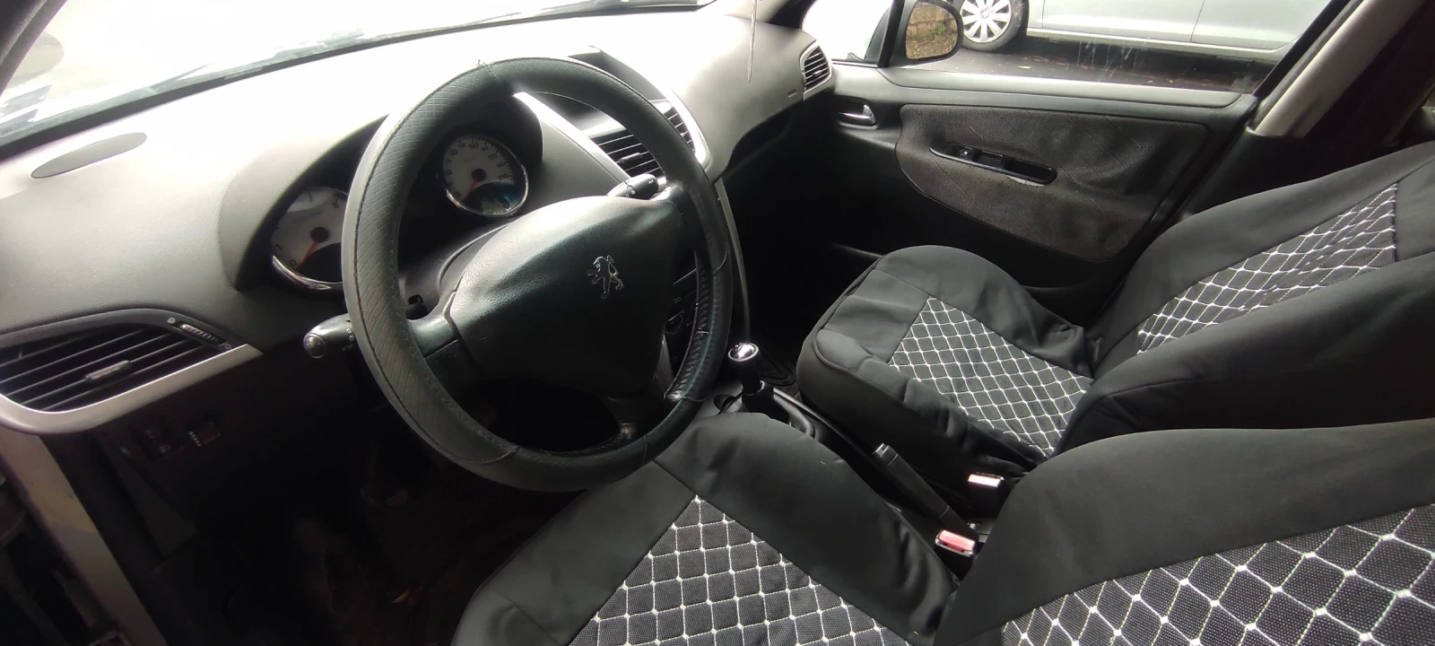 Peugeot 207 SW - изображение 6