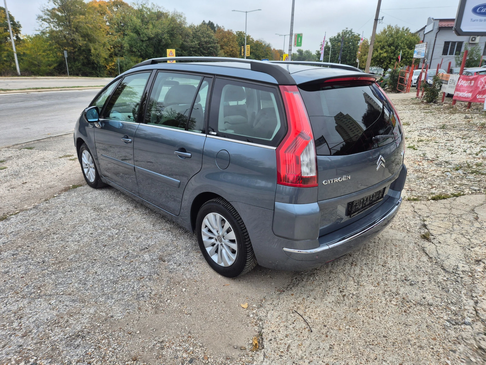 Citroen C4 Picasso 2.0i GAS, 140k.s. - изображение 7