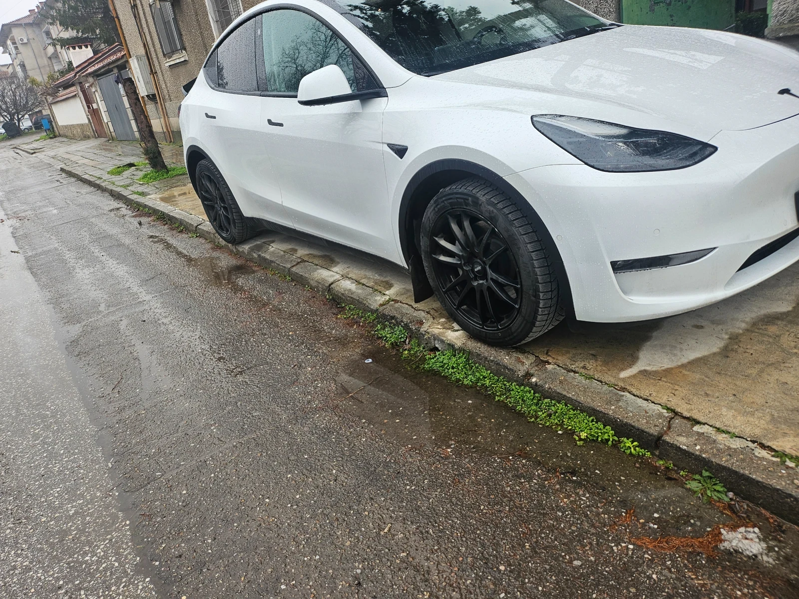 Tesla Model Y LONG RANGE  | Mobile.bg � ����������� 3