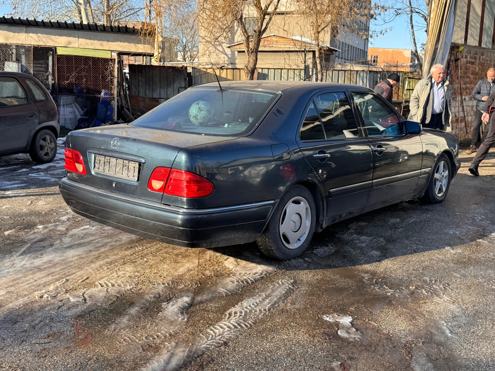 Mercedes-Benz E 290 �� ����� | Mobile.bg � ����������� 5