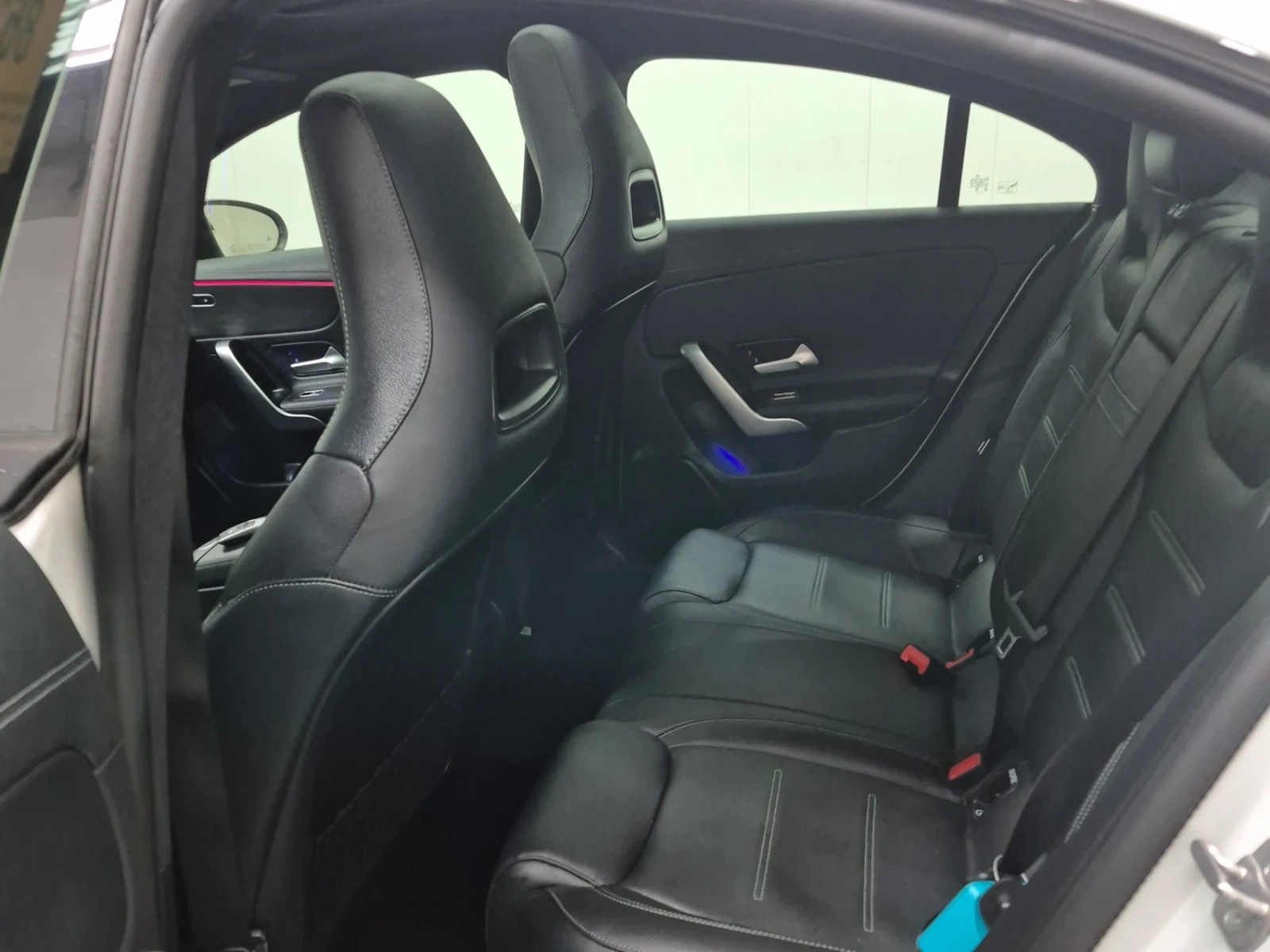 Mercedes-Benz CLA 250 * * CARFAX * * АВТО КРЕДИТ * * , снимка 9 - Автомобили и джипове - 54177689