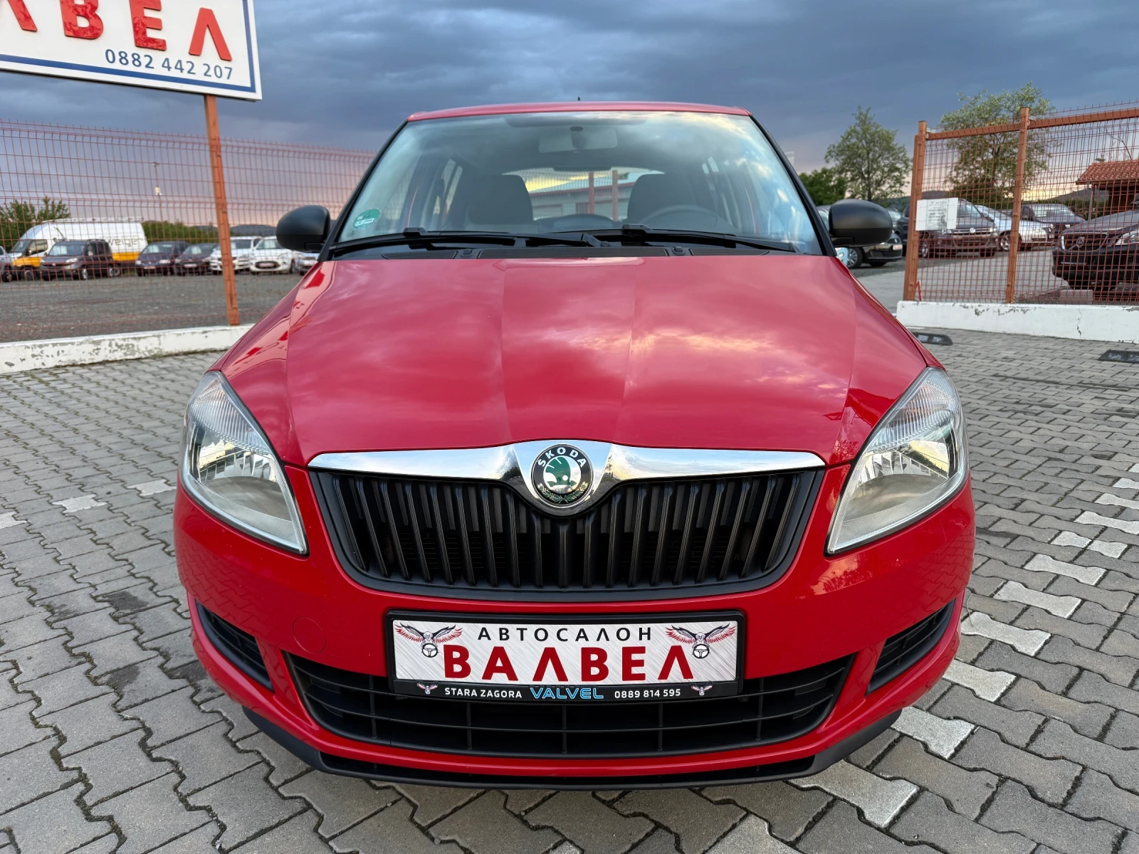 Skoda Fabia * 1.2i* FACE* EURO 5* , снимка 2 - Автомобили и джипове - 54546810