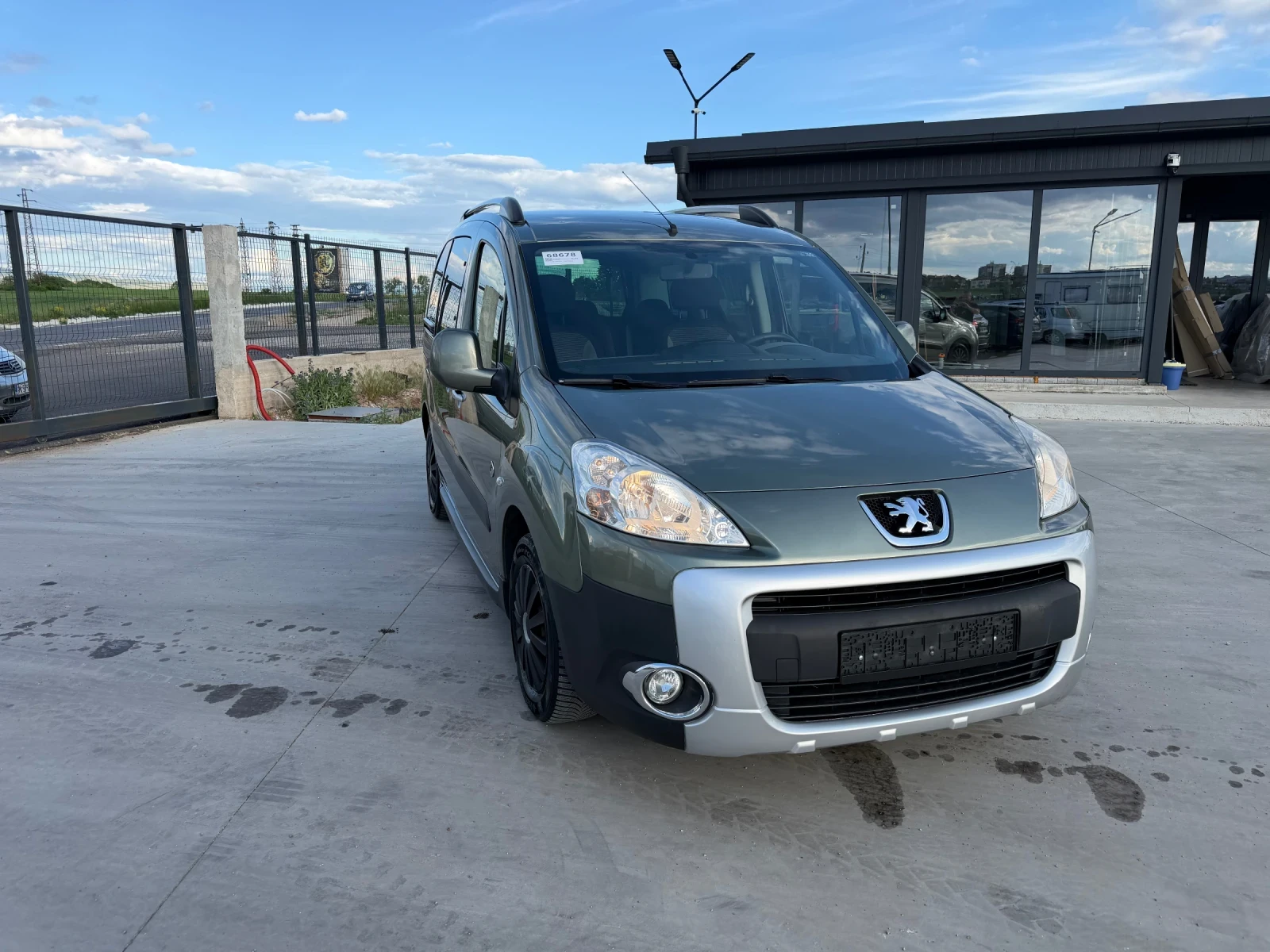 Peugeot Partner 1.6.HDI/109hp, снимка 2 - Автомобили и джипове - 54568258