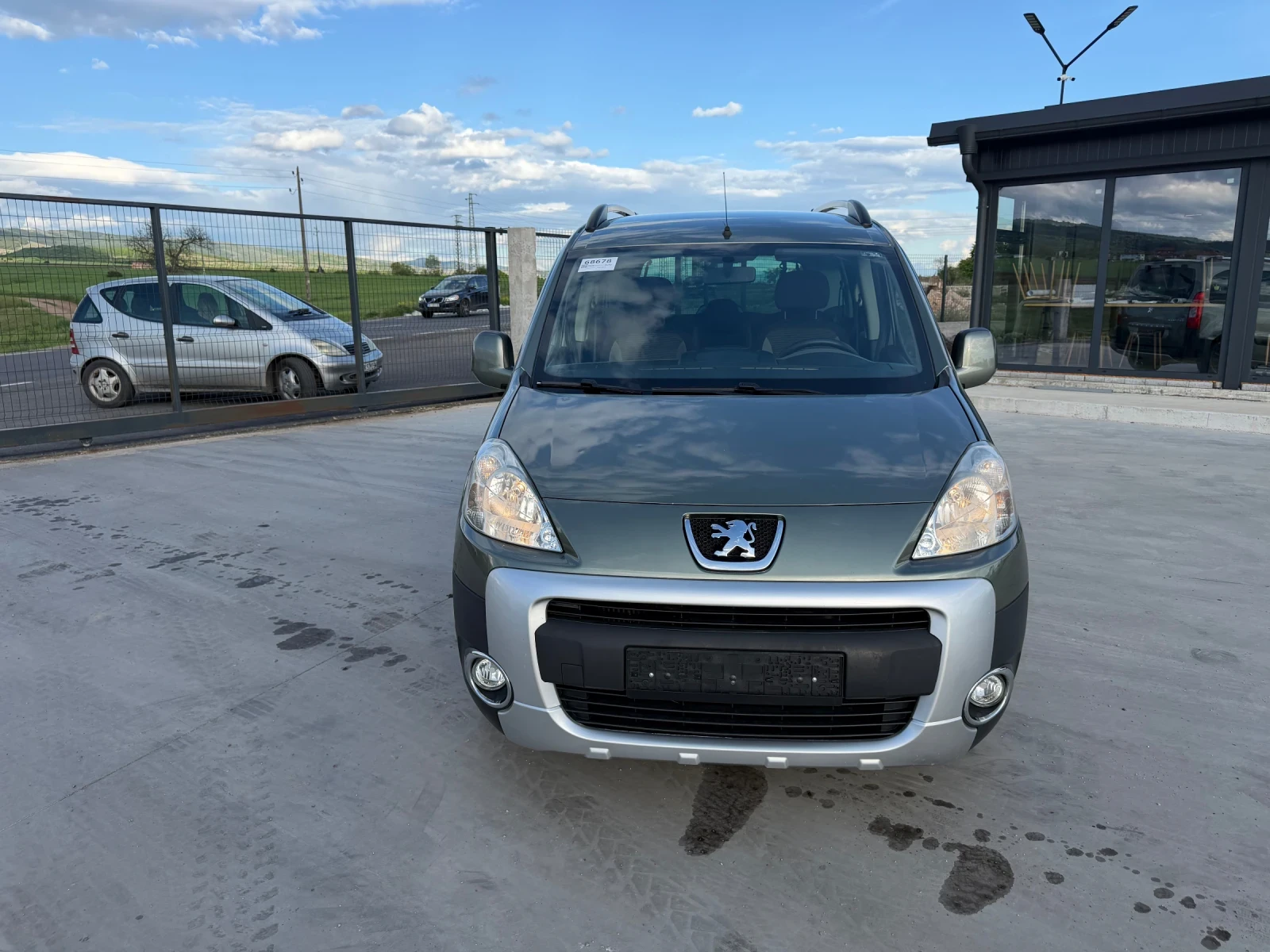 Peugeot Partner 1.6.HDI/109hp, снимка 3 - Автомобили и джипове - 54568258
