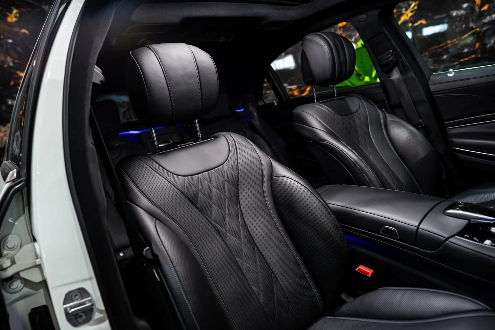 Mercedes-Benz S 560 LONG FACELIFT AMG LINE ПАНО BURM HUD ЛИЗИНГ 100%, снимка 14 - Автомобили и джипове - 54723582