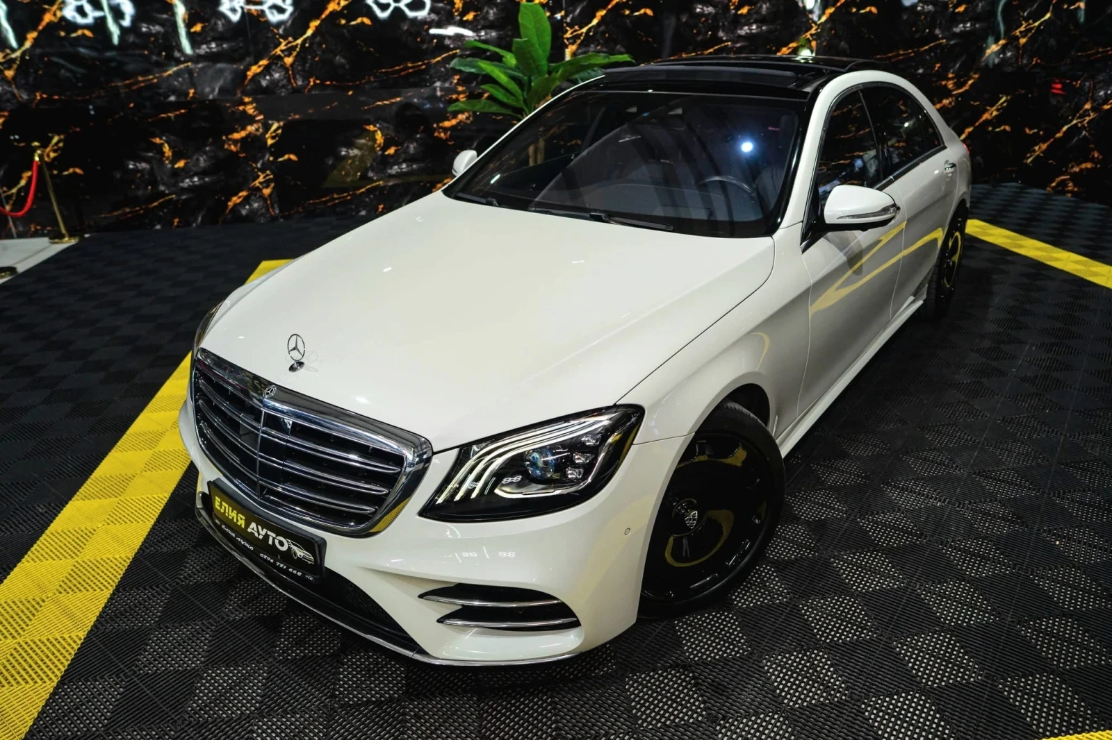 Mercedes-Benz S 560 LONG FACELIFT AMG LINE ПАНО BURM HUD ЛИЗИНГ 100%, снимка 5 - Автомобили и джипове - 54723582