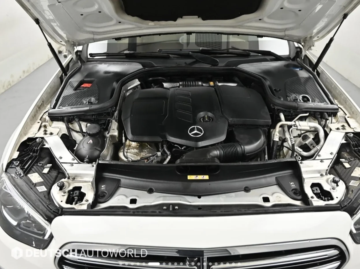 Mercedes-Benz E 220 4MATIC, снимка 15 - Автомобили и джипове - 54837583