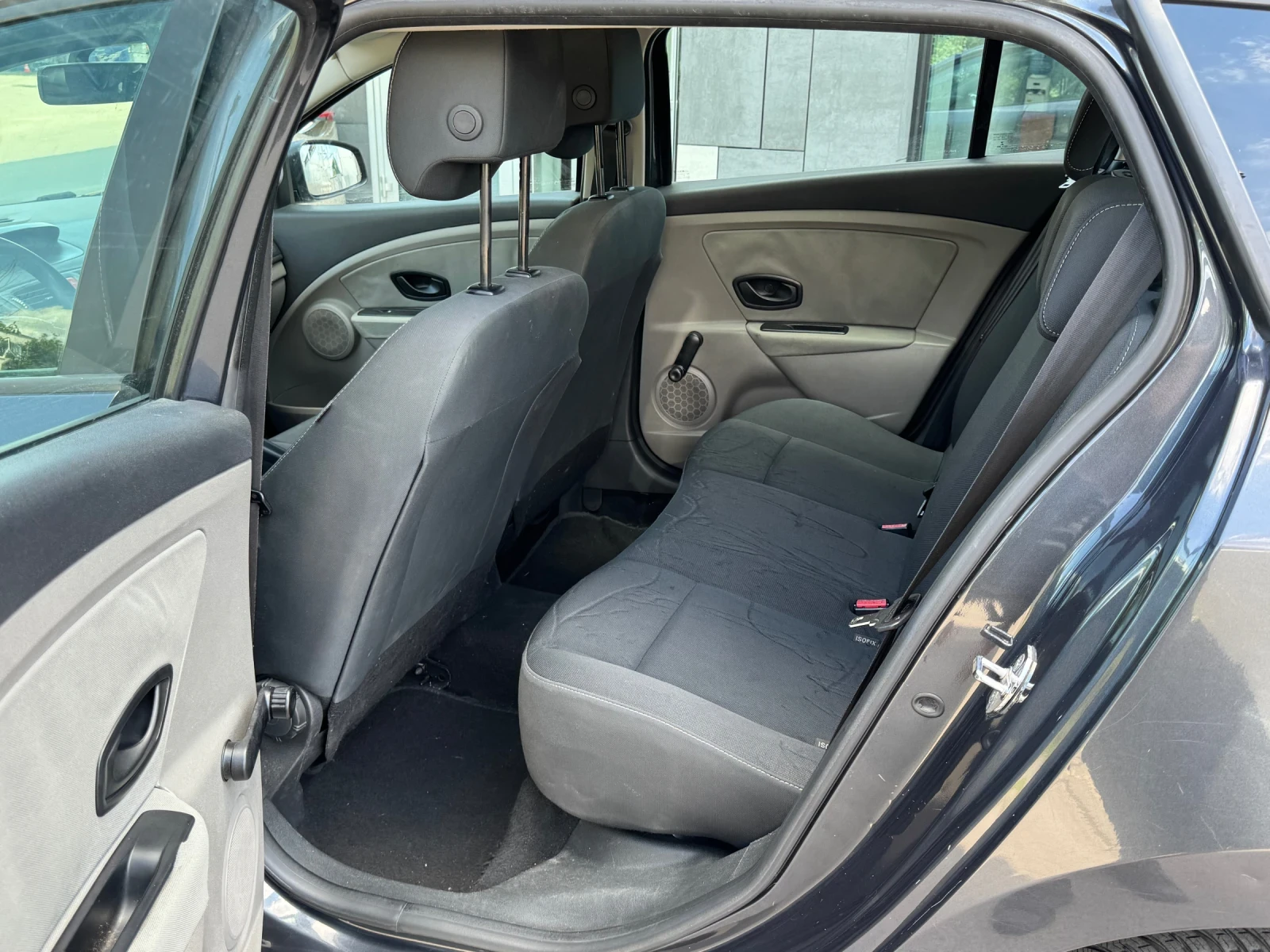 Renault Megane, снимка 8 - Автомобили и джипове - 55236780