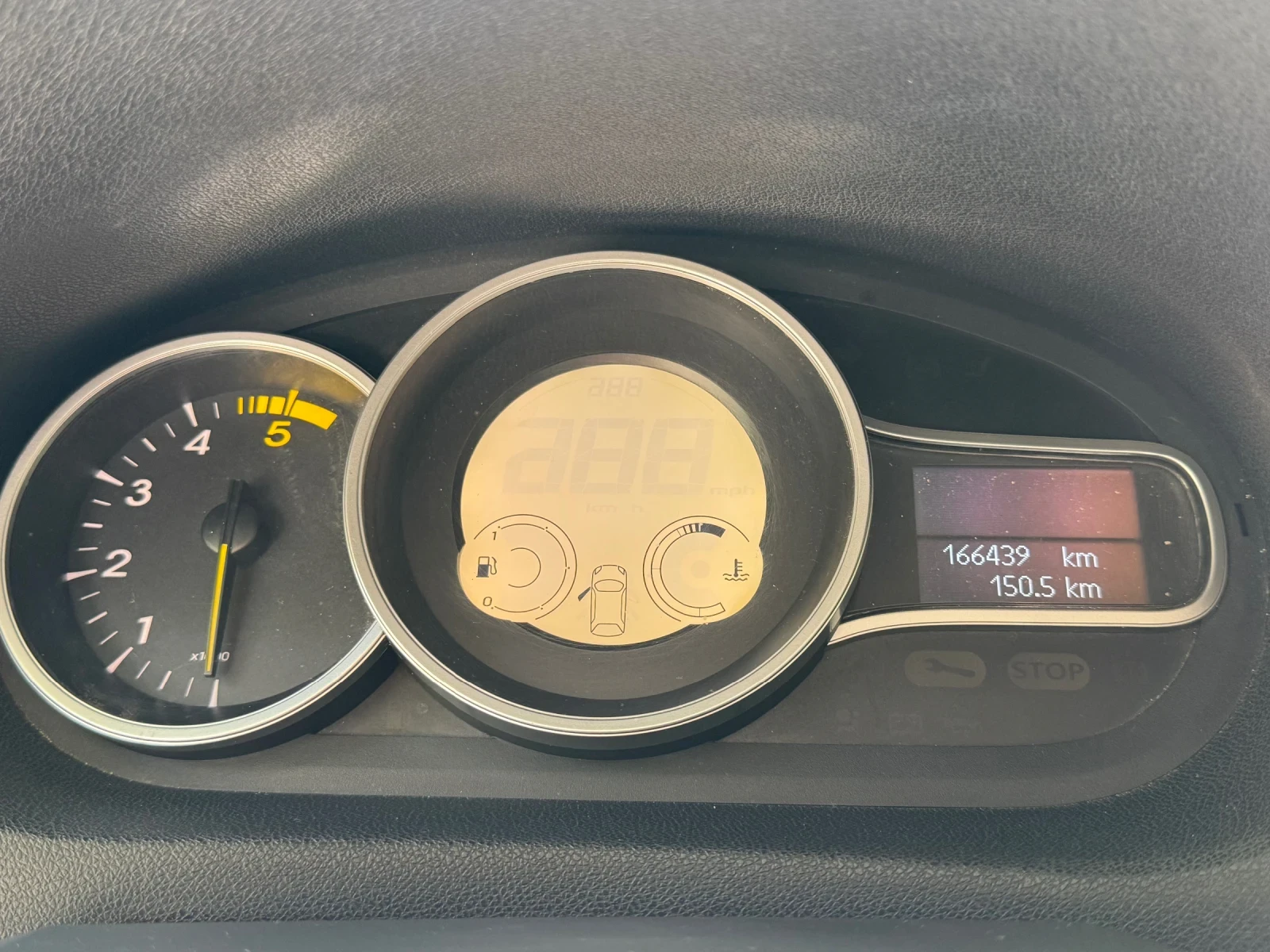Renault Megane, снимка 11 - Автомобили и джипове - 55236780