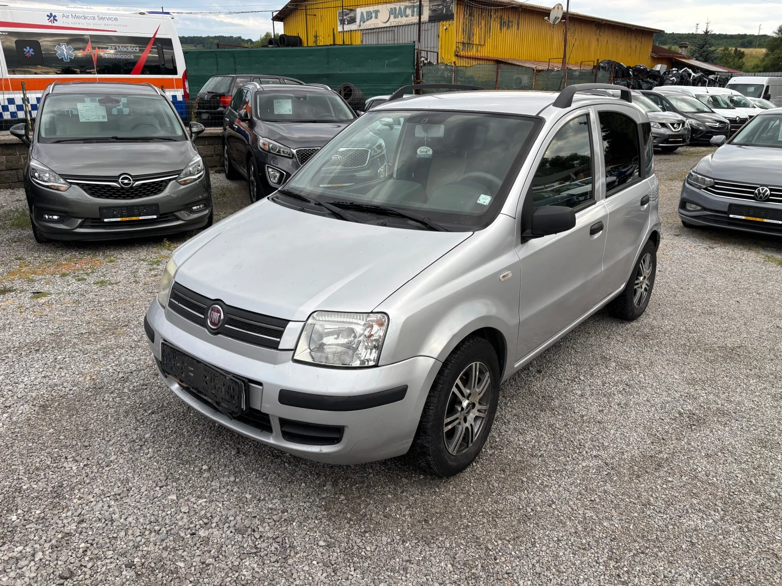 Fiat Panda 1.2 AUT, снимка 6 - Автомобили и джипове - 55305259