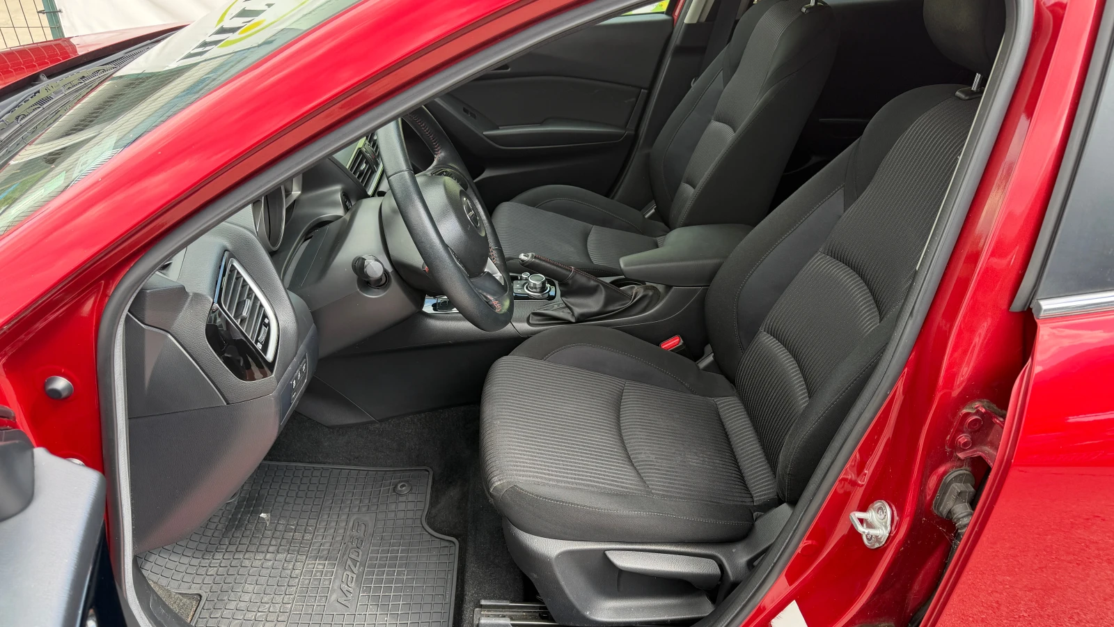 Mazda 3 2.0 Sky Activ от България, снимка 8 - Автомобили и джипове - 55448065