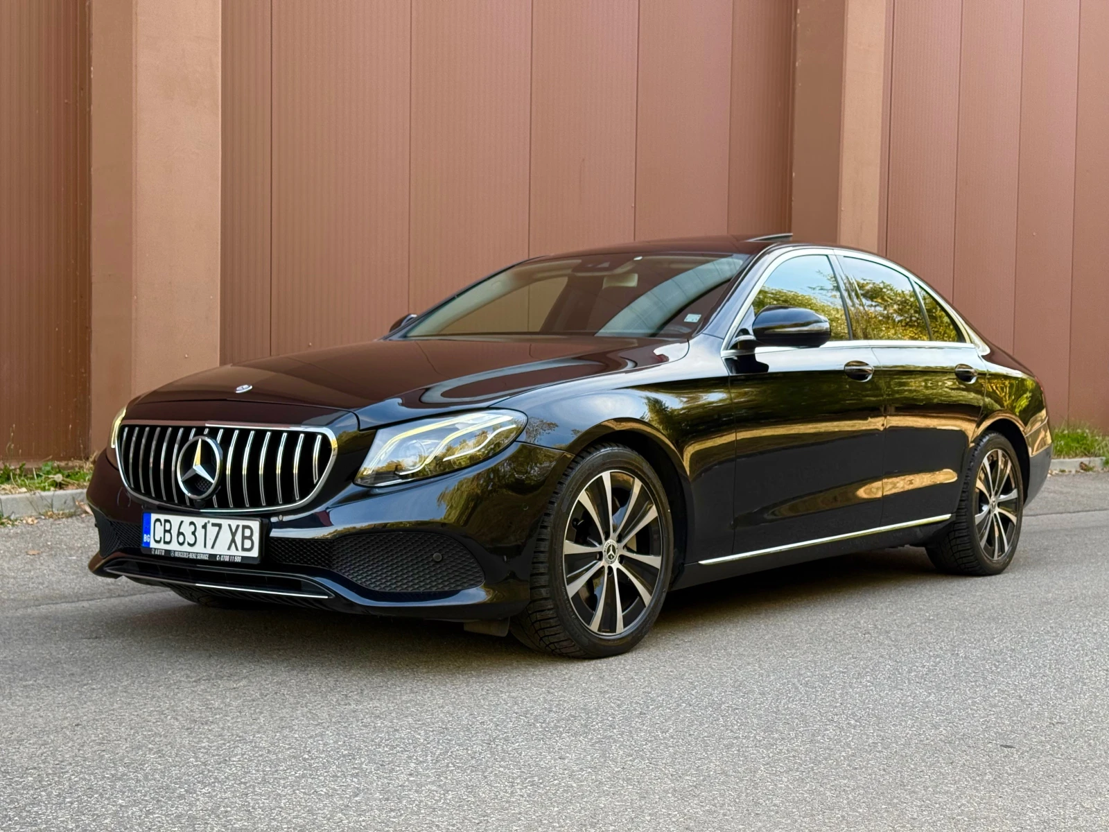 Mercedes-Benz E 350 258�.�. DIGITAL COCPIT �������� 6������ ��� 5000�� | Mobile.bg � ����������� 1