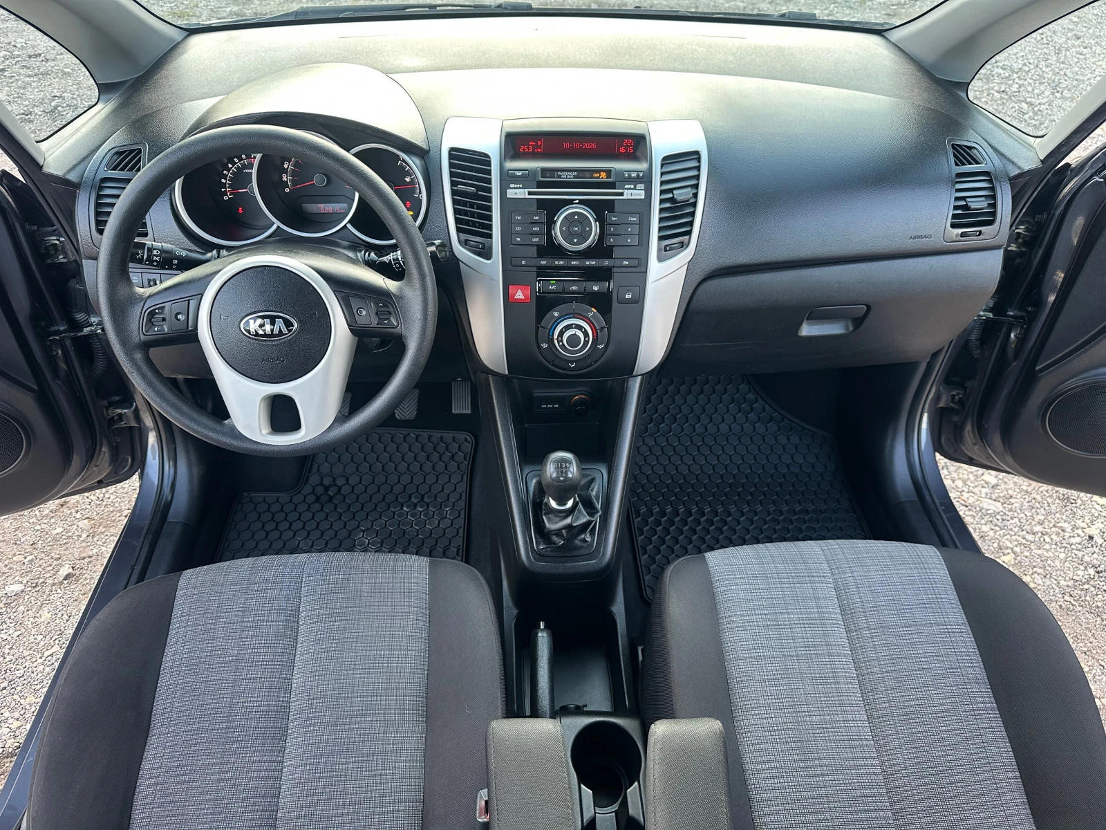 Kia Venga 1.4i 90kc ���������� �� ��� | Mobile.bg � ����������� 10