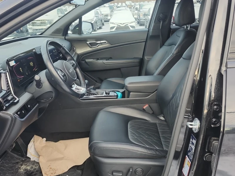 Kia Sportage * AWD * CARFAX * БЕЗ ПЪРВОНАЧАЛНА ВНОСКА, снимка 2 - Автомобили и джипове - 53182497