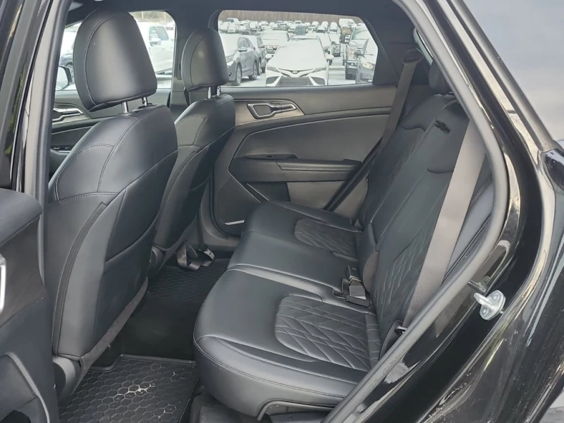 Kia Sportage * AWD * CARFAX * БЕЗ ПЪРВОНАЧАЛНА ВНОСКА, снимка 3 - Автомобили и джипове - 53182497