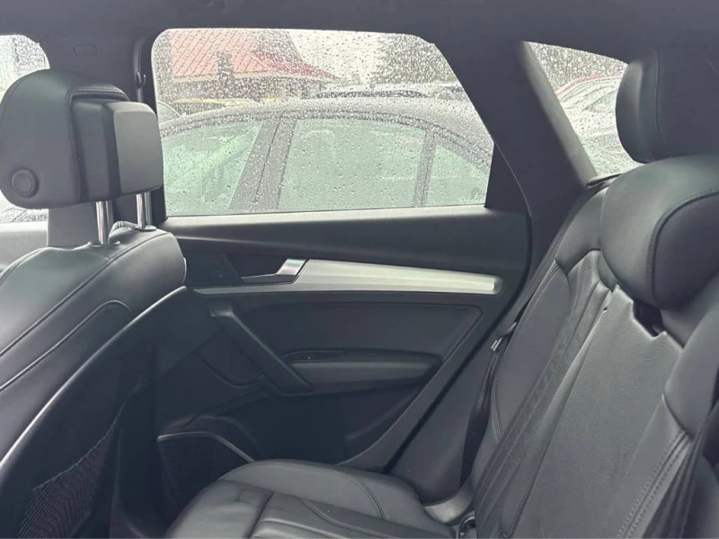 Audi Q5 2.0 TFSI quattro Technik* 360* Bang & Olufsen* , снимка 9 - Автомобили и джипове - 53324555