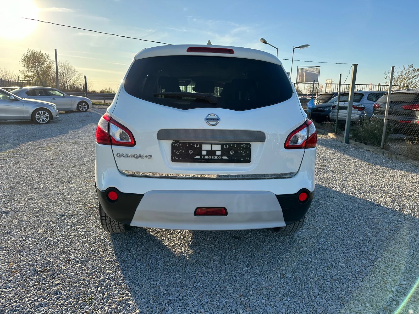 Nissan Qashqai 2.0 DCI, 7места, НАВИ, ПАНОРАМА, Камера, BOSE, TОП - изображение 6