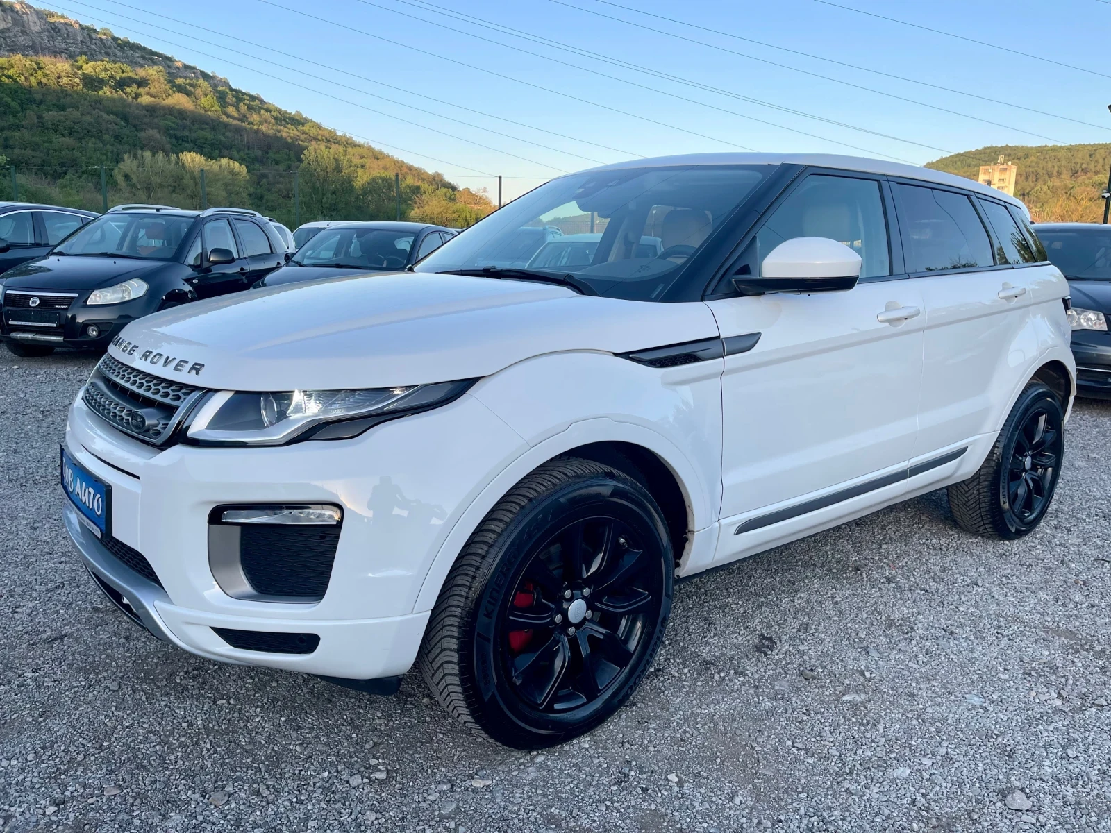 Land Rover Evoque 2.0TD-AVTOMATIC-4x4-CAR MEDIA-LED-КОЖА - изображение 2