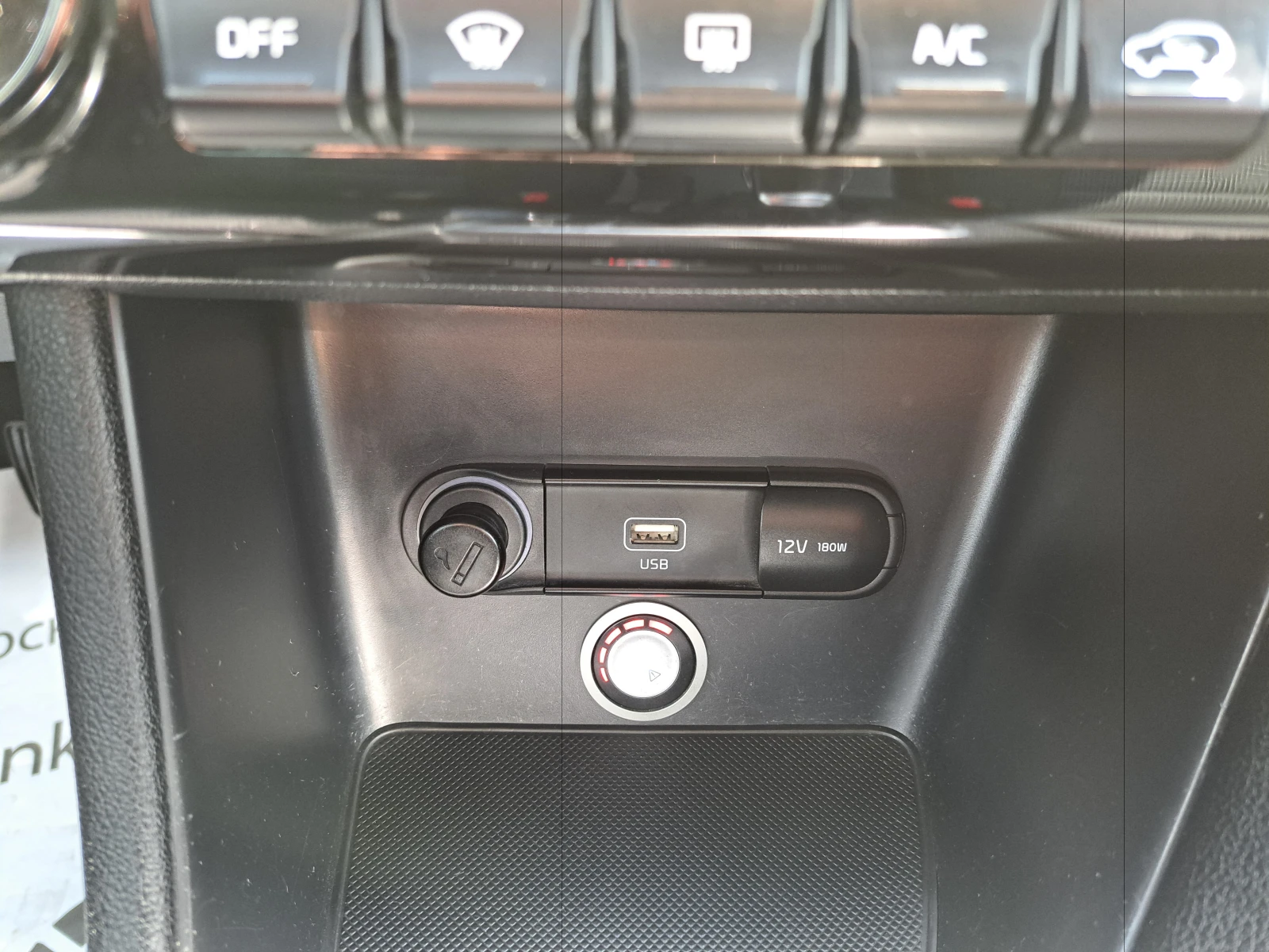 Kia Sportage 1.6I-ECO-GPL-NAVI-CAMERA - изображение 10