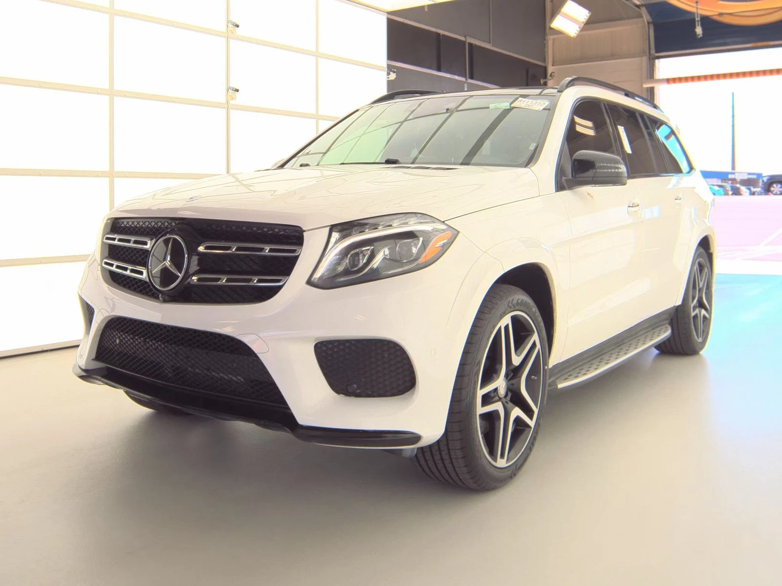 Mercedes-Benz GLS 500 * AMG NIGHT PKG* Fully Loaded*  - изображение 2