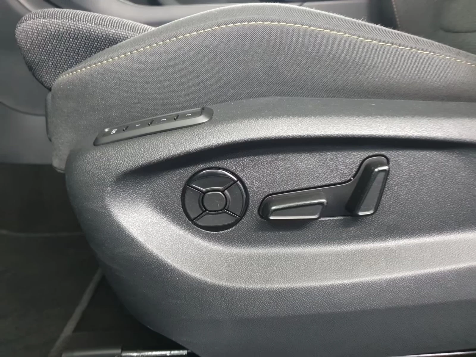 Skoda Kodiaq SELECTION/204HP/CAM/NAVI/MATRIX/KLESS/565g - изображение 9