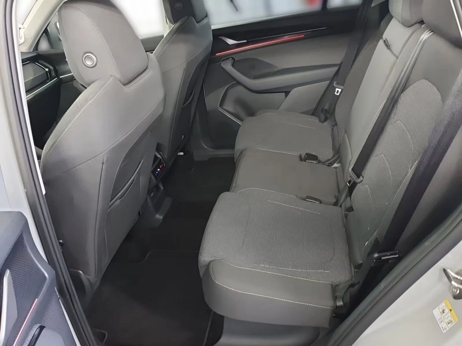 Skoda Kodiaq SELECTION/204HP/CAM/NAVI/MATRIX/KLESS/565g | Mobile.bg   11