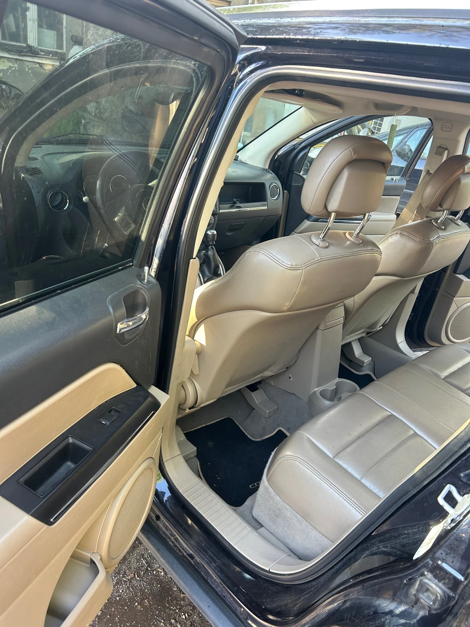 Jeep Compass 2.2 CRD, снимка 10 - Автомобили и джипове - 54429377