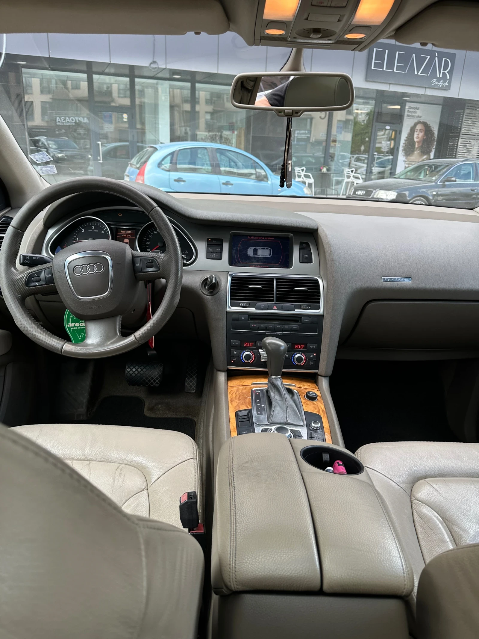 Audi Q7 3.0TDI, снимка 10 - Автомобили и джипове - 54574089