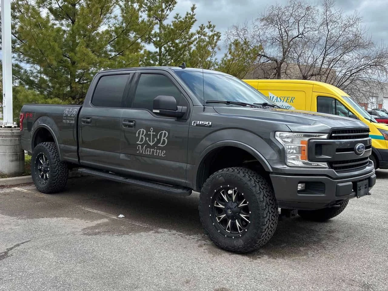 Ford F150 * 4WD SuperCrew Box* АВТОКРЕДИТ БЕЗ ПЪРВОНАЧАЛНА* , снимка 3 - Автомобили и джипове - 54660436