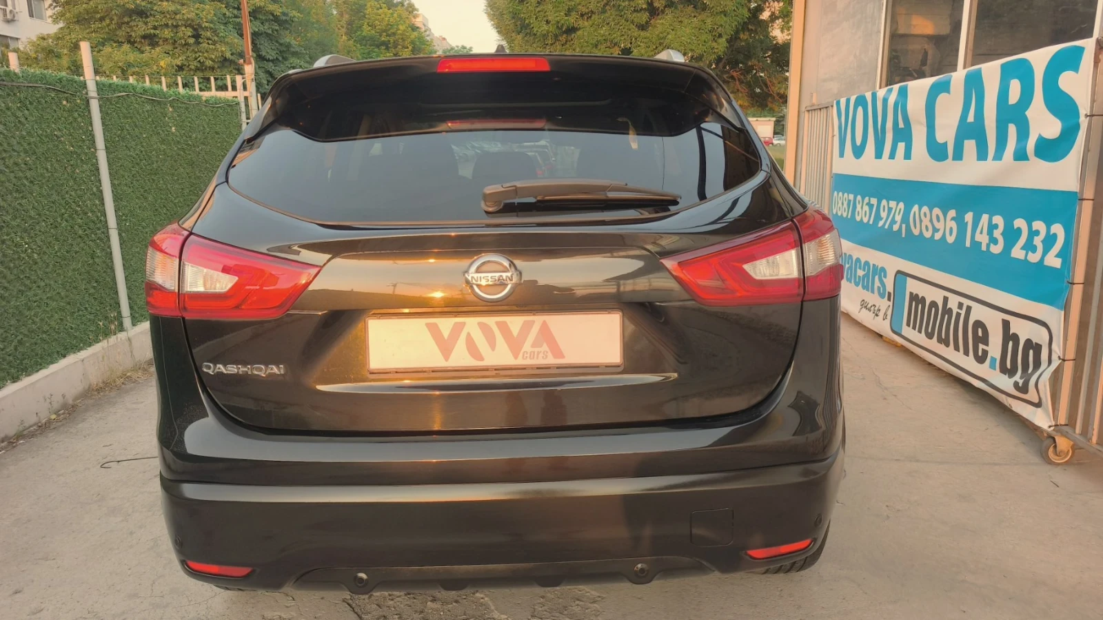 Nissan Qashqai 1.6 бензин 163 к.с. 360 камери, снимка 6 - Автомобили и джипове - 55066950