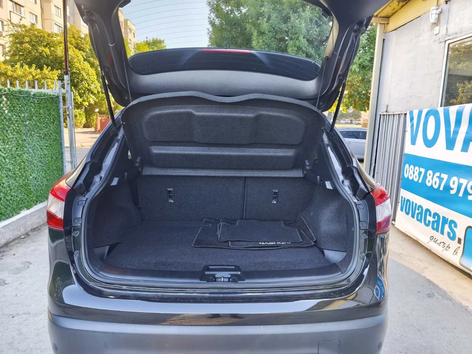 Nissan Qashqai 1.6 бензин 163 к.с. 360 камери, снимка 7 - Автомобили и джипове - 55066950