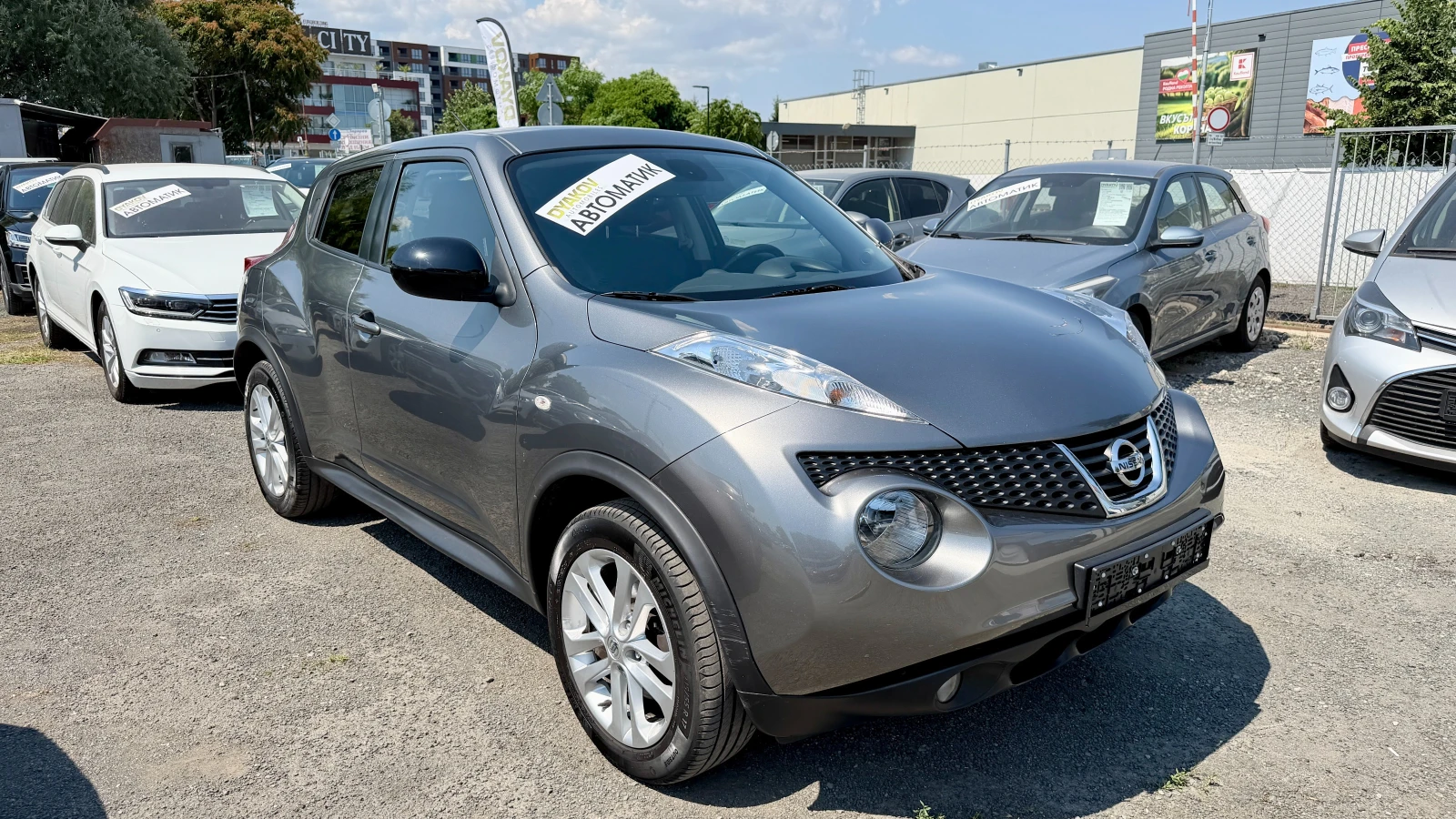 Nissan Juke 1.6i 4x4 Автоматик, Внос ШВЕЙЦАРИЯ!Камера, Navi, Т, снимка 3 - Автомобили и джипове - 55113778