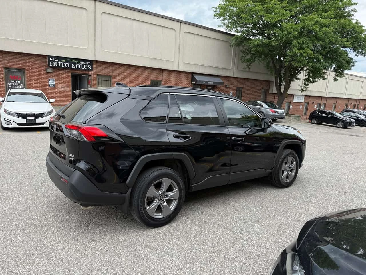 Toyota Rav4 * XLE AWD * CARFAX * ЦЕНА ДО БГ, снимка 5 - Автомобили и джипове - 55143711