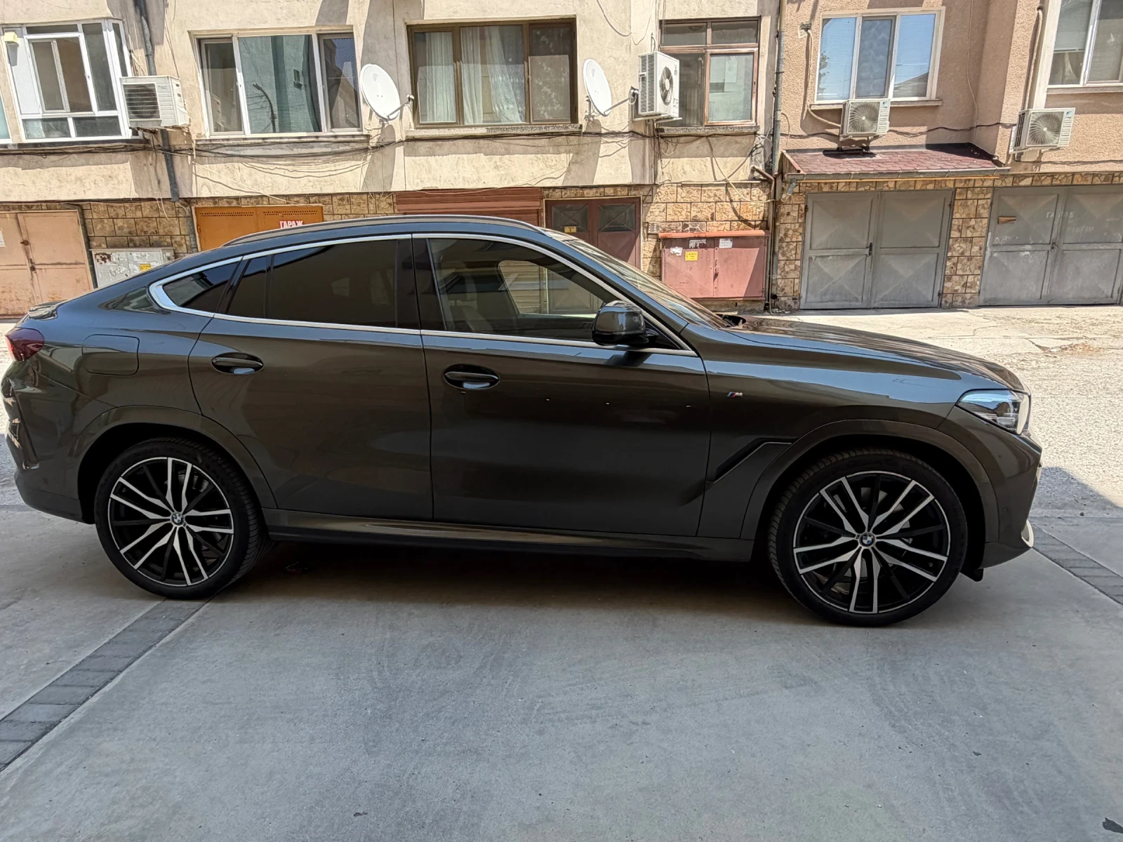BMW X6, снимка 10 - Автомобили и джипове - 55331173