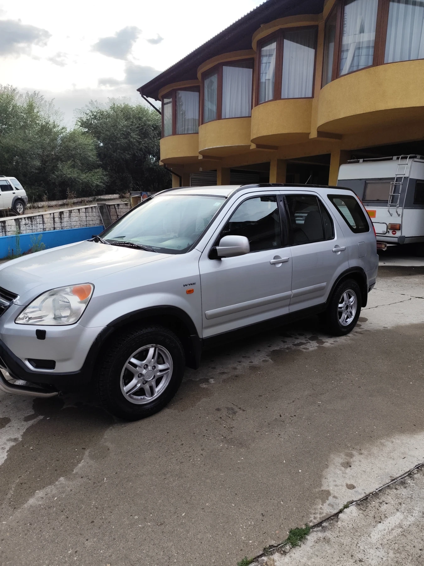 Honda Cr-v, снимка 2 - Автомобили и джипове - 55779697