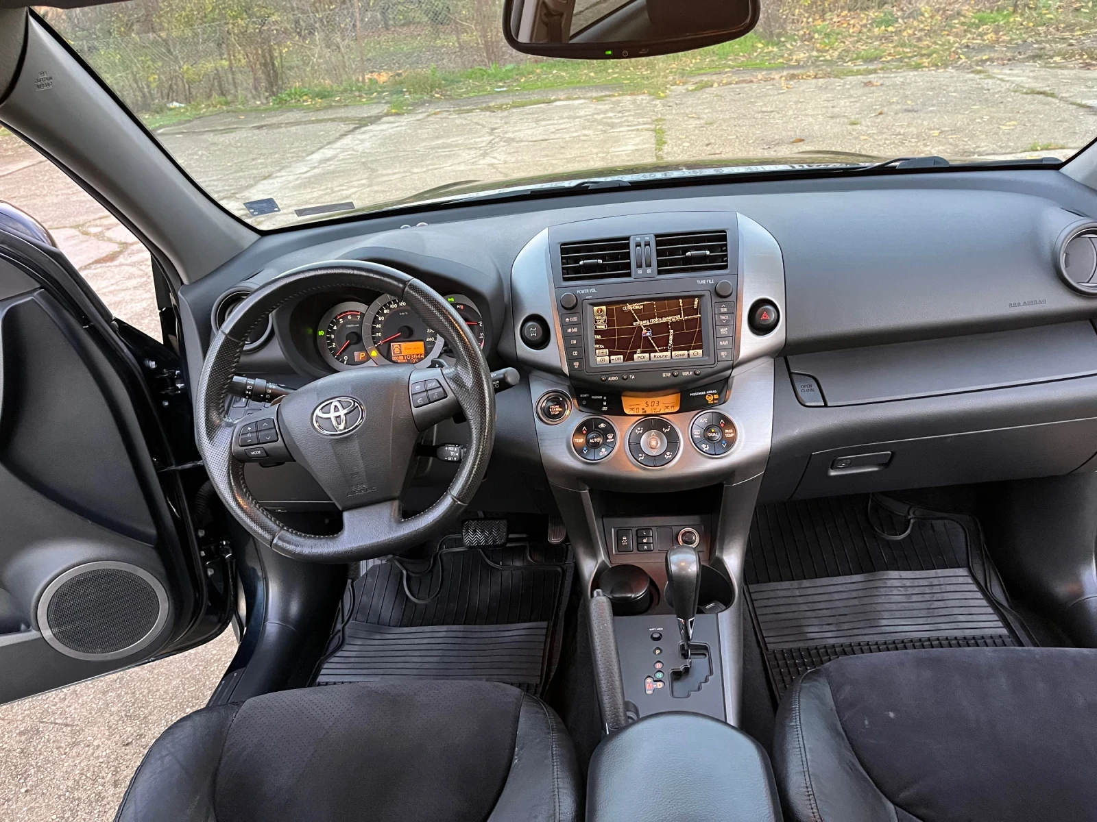 Toyota Rav4, снимка 5 - Автомобили и джипове - 55805357