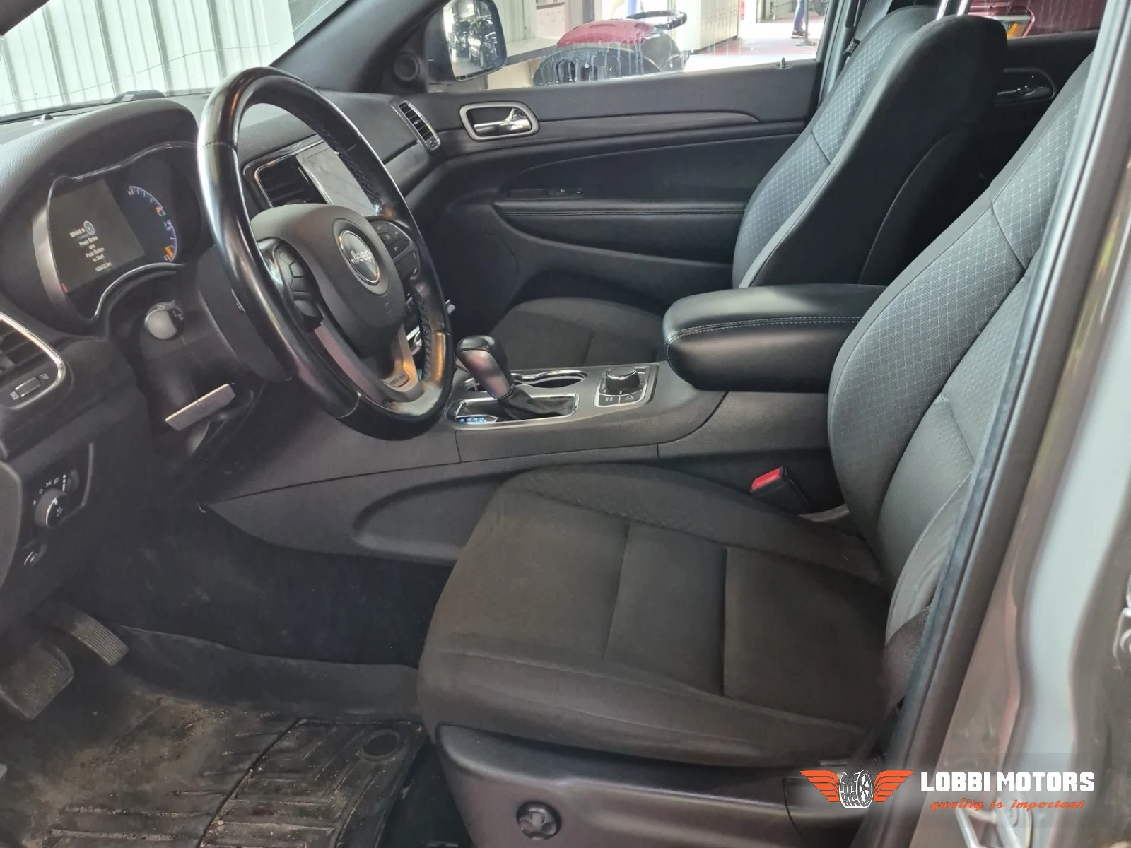 Jeep Grand cherokee, снимка 5 - Автомобили и джипове - 56102757