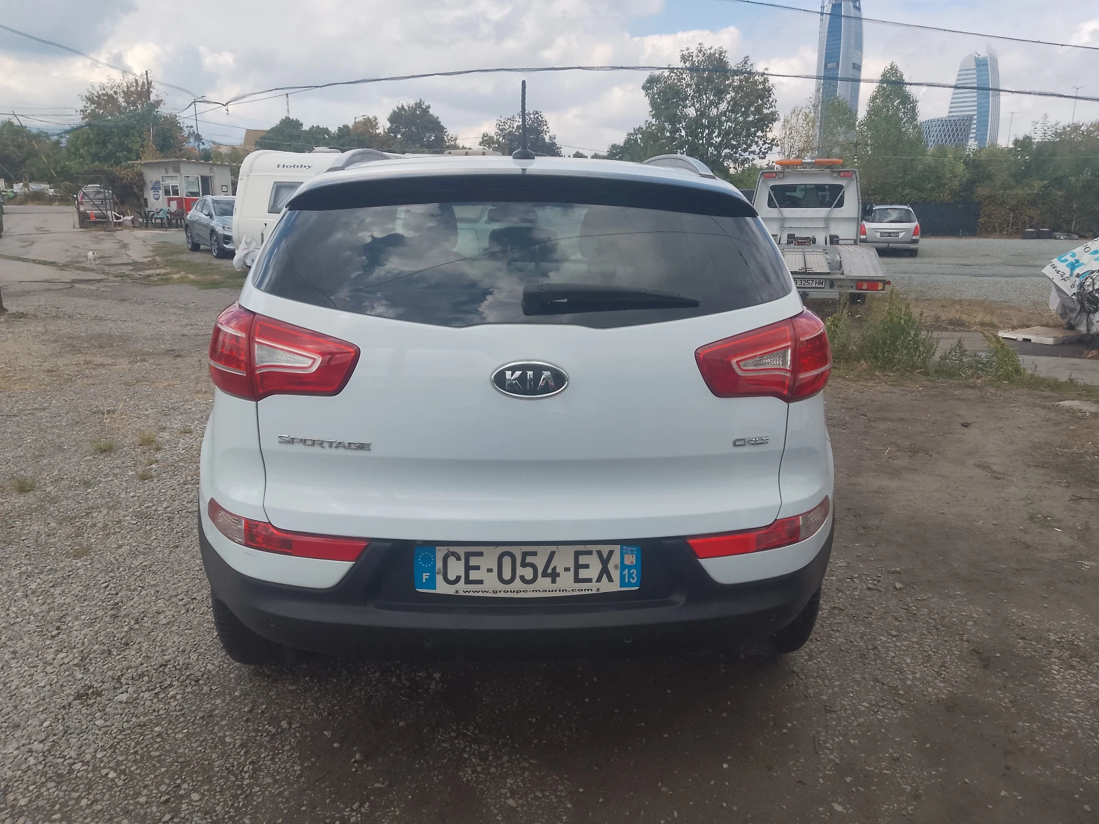 Kia Sportage 2.0 CRDI AWD PREMIUM, снимка 11 - Автомобили и джипове - 56232436