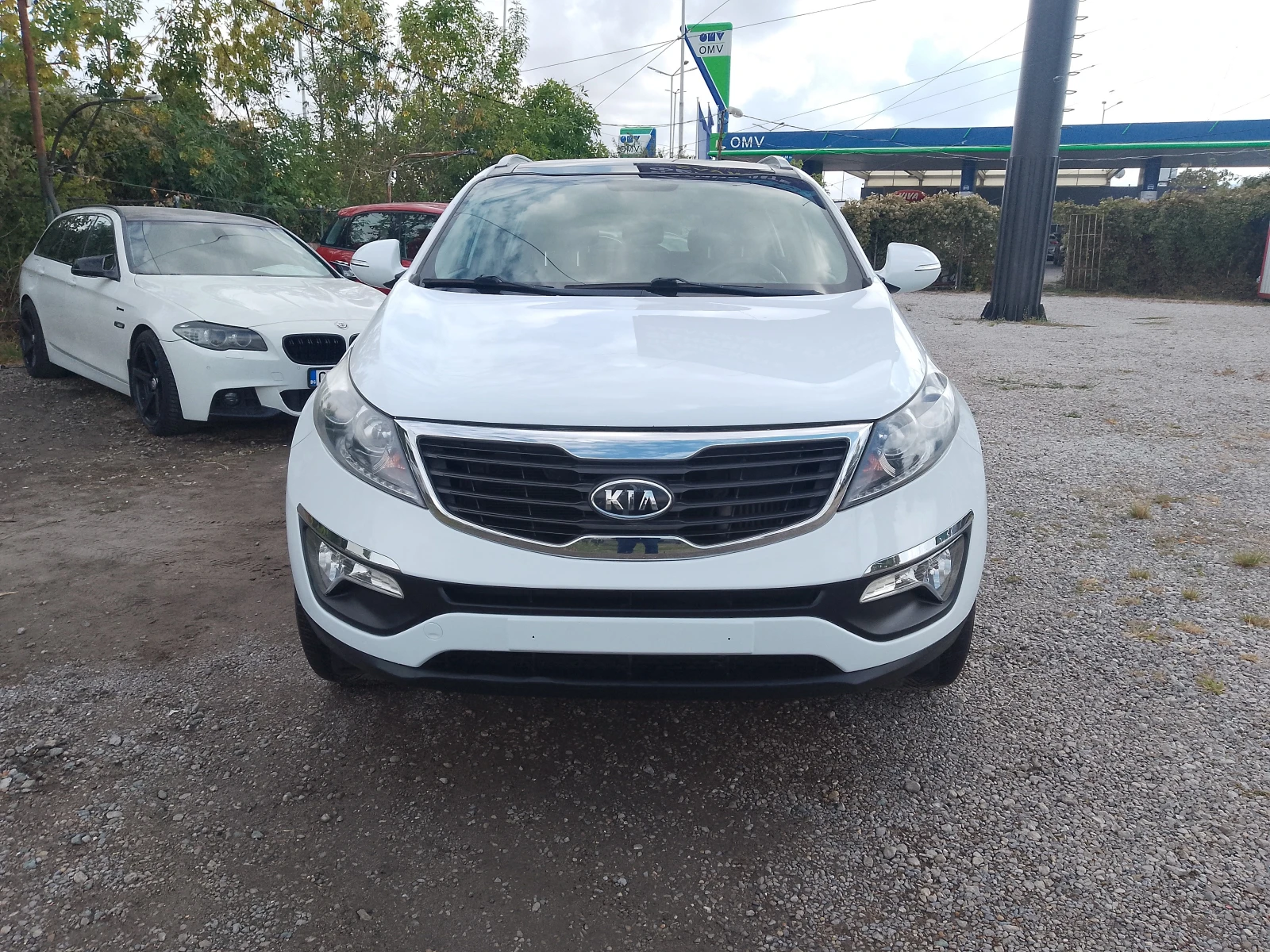 Kia Sportage 2.0 CRDI AWD PREMIUM, снимка 4 - Автомобили и джипове - 56232436