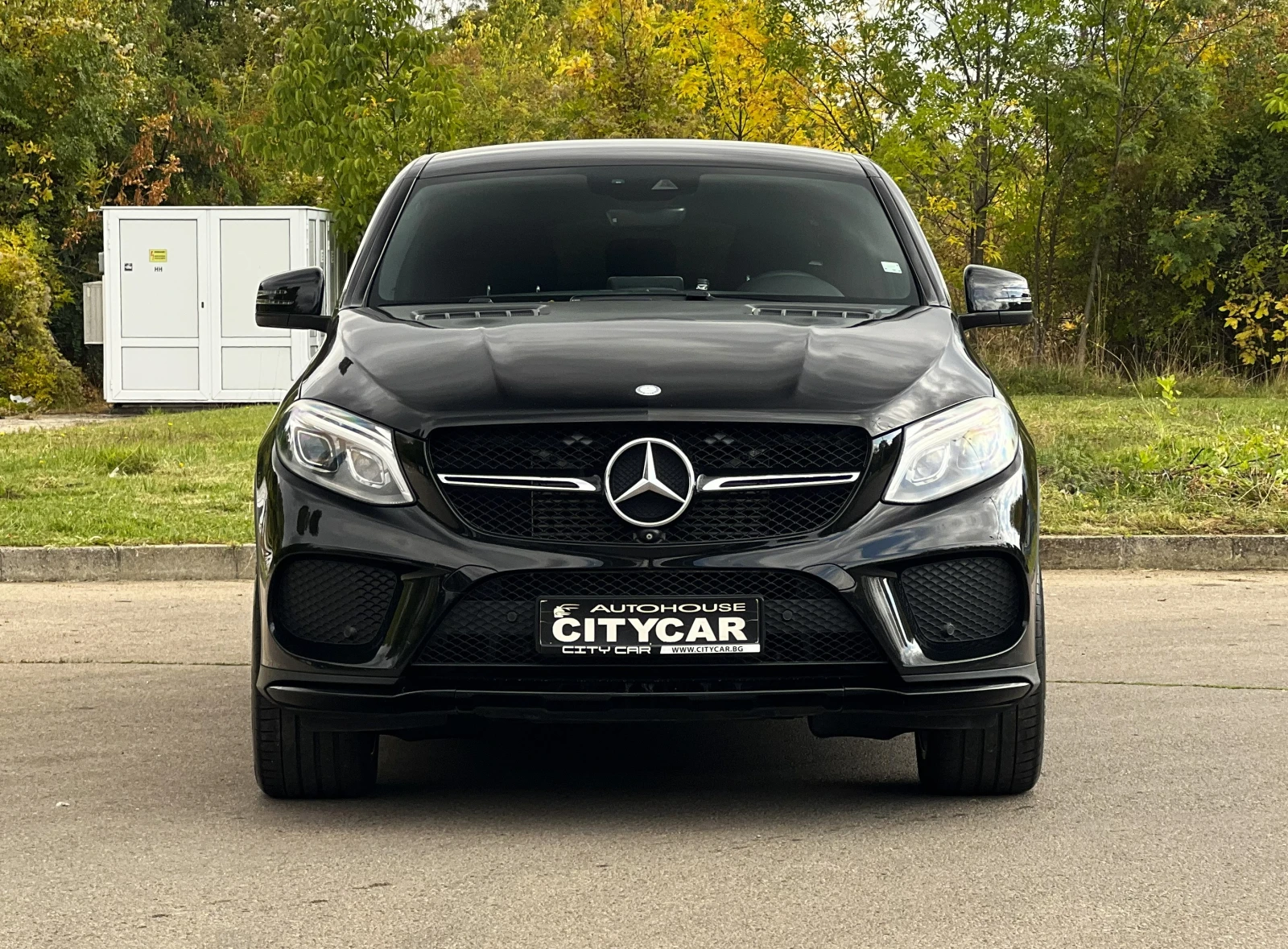 Mercedes-Benz GLE 350 d / COUPE / AMG / NIGHT / CARBON / , снимка 2 - Автомобили и джипове - 56288506